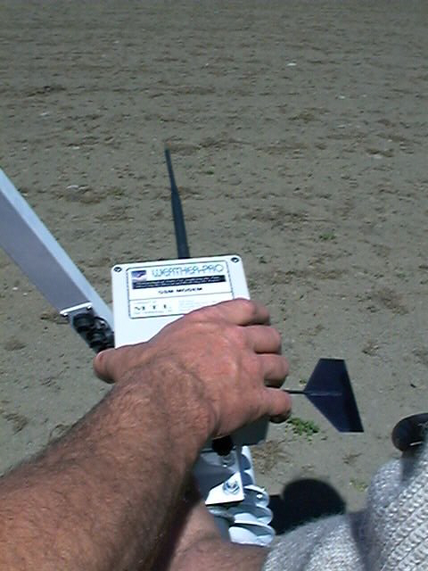 base.jpg (78416 bytes)